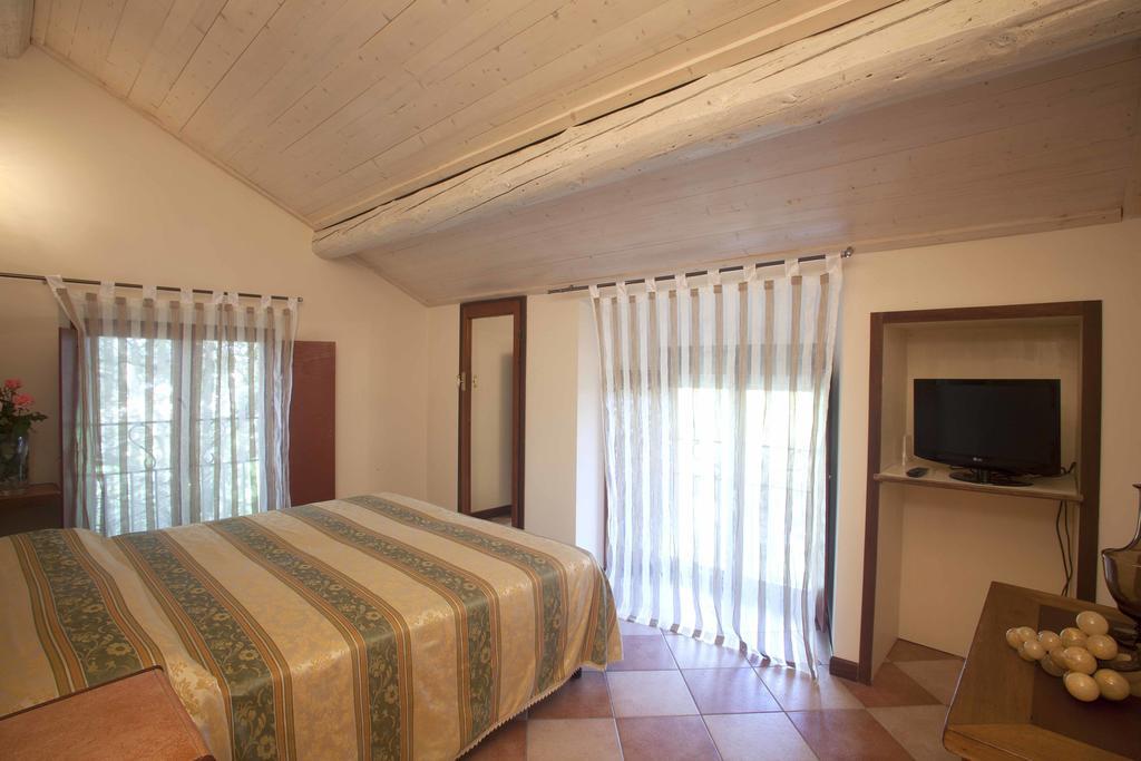 Agriturismo Il Bove Reggio Emilia Ruang foto
